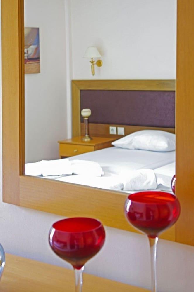 Regina Mare Hotel カテリーニ エクステリア 写真